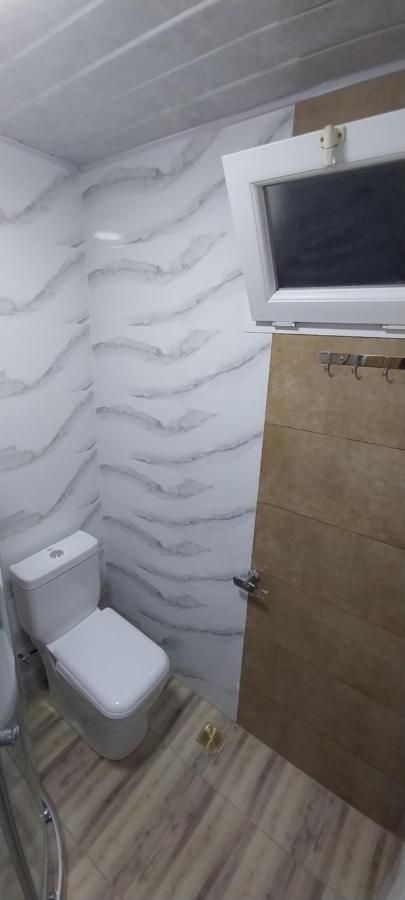 Hostel Gomani Batumi Exteriör bild