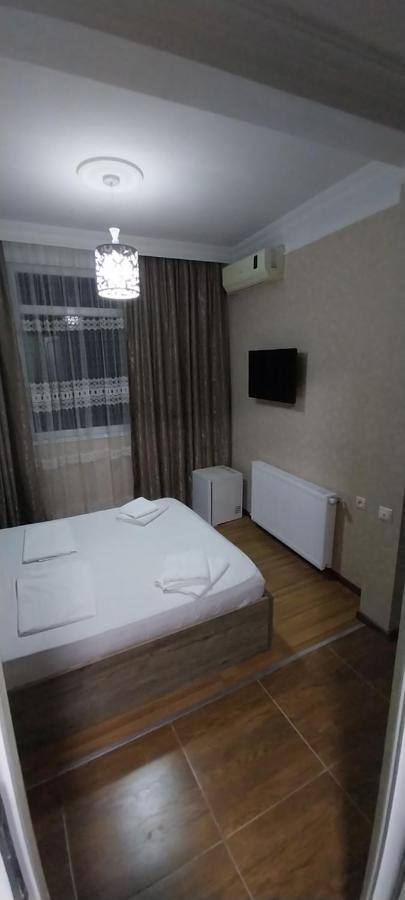 Hostel Gomani Batumi Exteriör bild