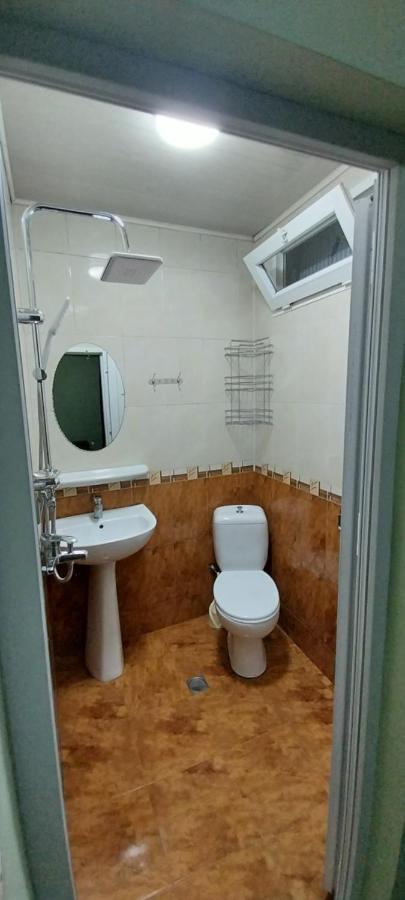 Hostel Gomani Batumi Exteriör bild